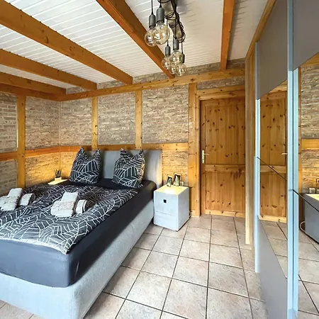 Am Hang, Sky-entertainment, Dazn, Carport, Alles Barrierefrei