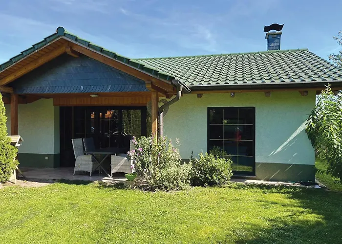 Am Hang, Sky-entertainment, Dazn, Carport, Alles Barrierefrei