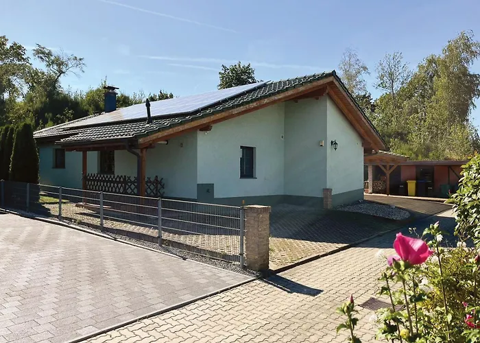 Am Hang, Sky-entertainment, Dazn, Carport, Alles Barrierefrei Ferienhaus Blankenburg (Harz)