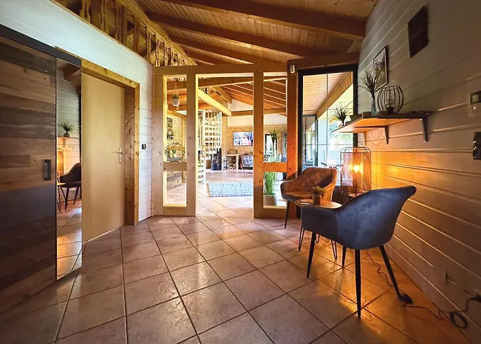 Am Hang, Sky-entertainment, Dazn, Carport, Alles Barrierefrei Holiday home Blankenburg (Harz)