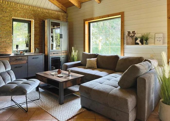 Holiday home Am Hang, Sky-entertainment, Dazn, Carport, Alles Barrierefrei Blankenburg (Harz)