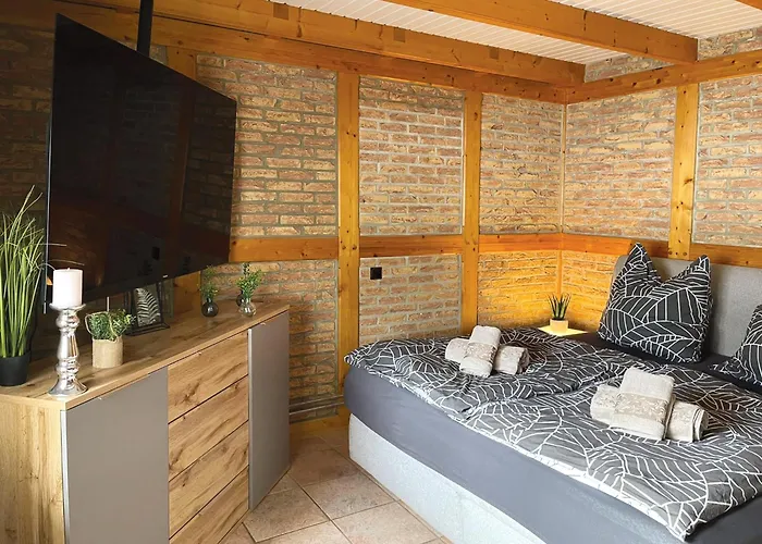 Am Hang, Sky-entertainment, Dazn, Carport, Alles Barrierefrei Holiday home Blankenburg (Harz)